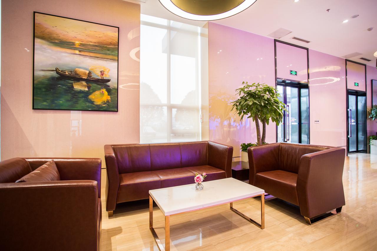 Ibis Styles Changsha Intl Exhibition Ctr Huangxing Dış mekan fotoğraf
