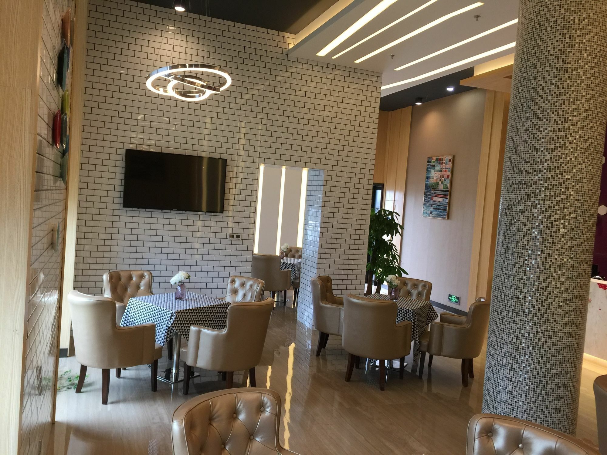 Ibis Styles Changsha Intl Exhibition Ctr Huangxing Dış mekan fotoğraf